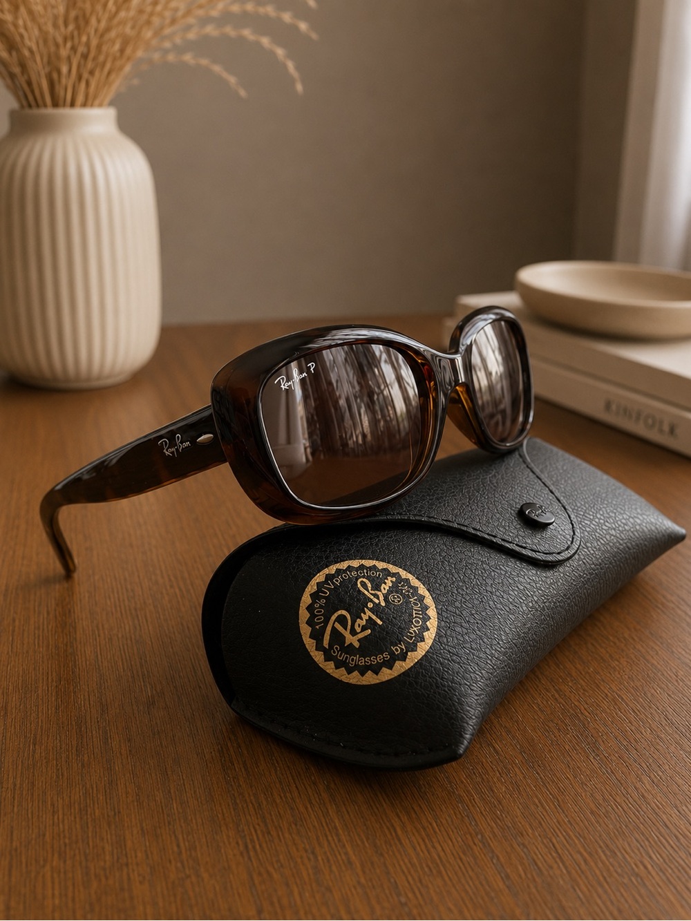 Ray-Ban Tortoiseshell Brown Oversized Women's Sunglasses - Picture 2 of 3